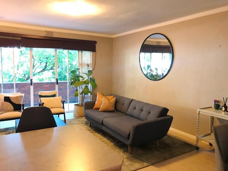 To Let 2 Bedroom Property for Rent in Tamboerskloof Western Cape